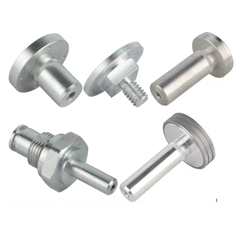 Erinevate metallosade pinnavärvimine